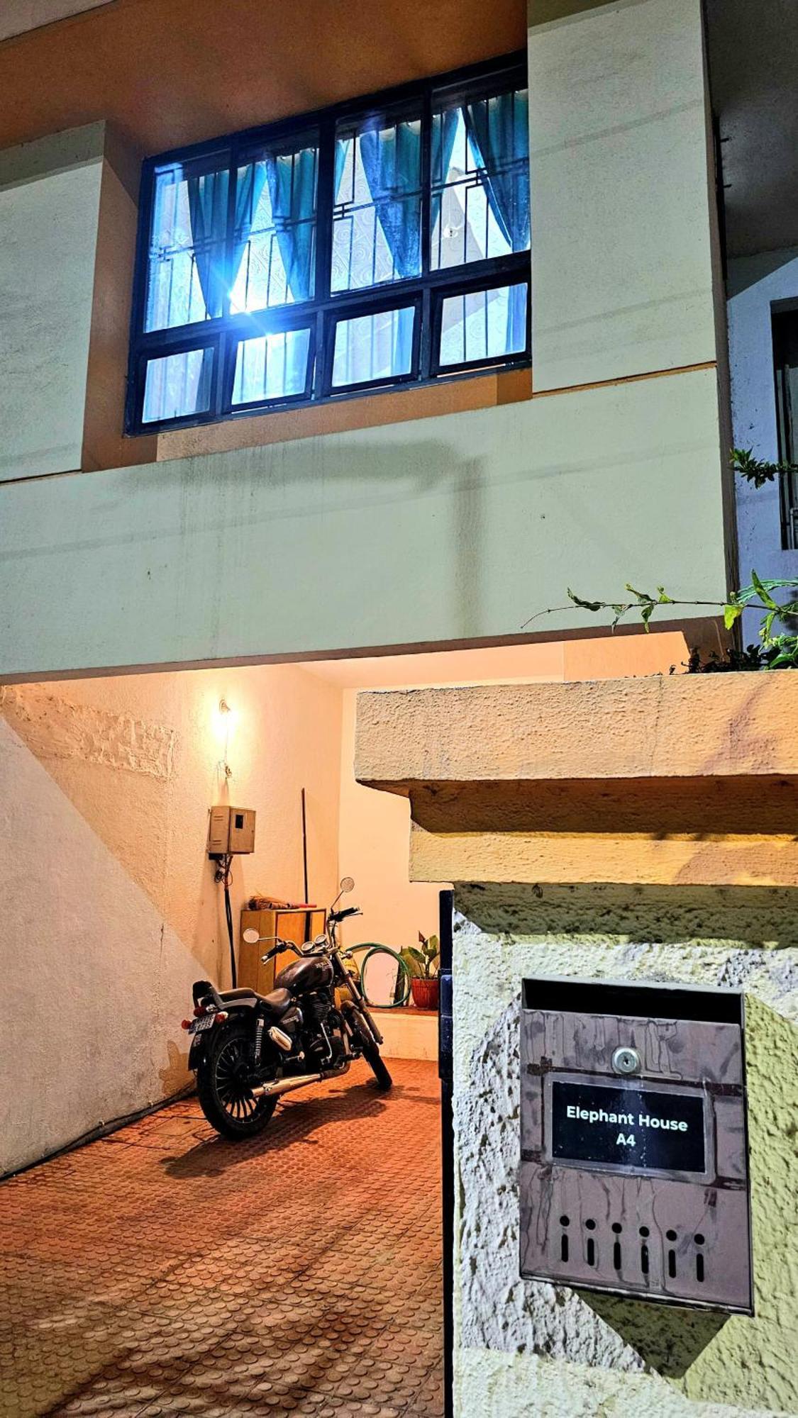 Méribel Village Elephant House - Boutique Hostel & Cowork מראה חיצוני תמונה