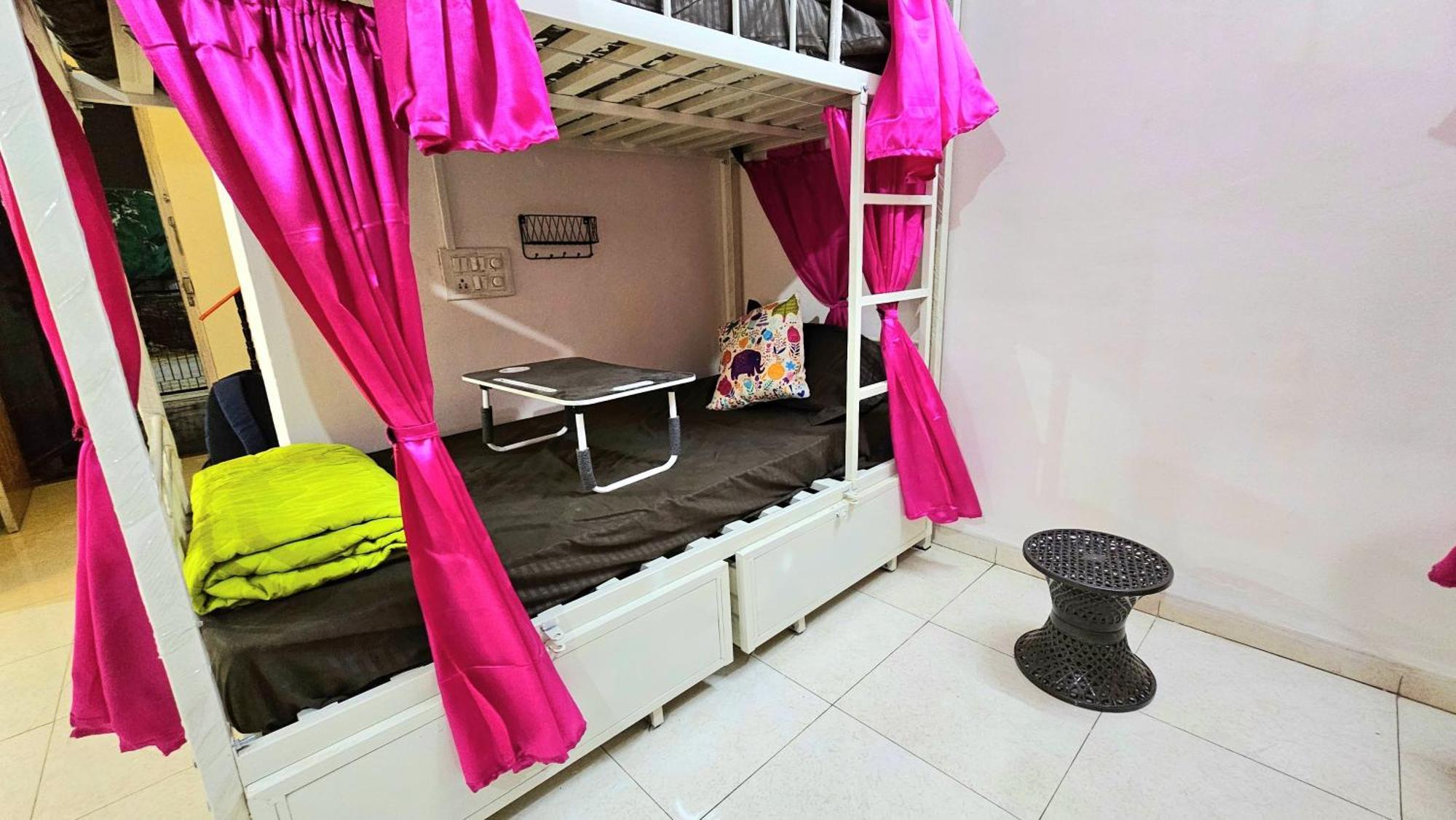 Méribel Village Elephant House - Boutique Hostel & Cowork מראה חיצוני תמונה